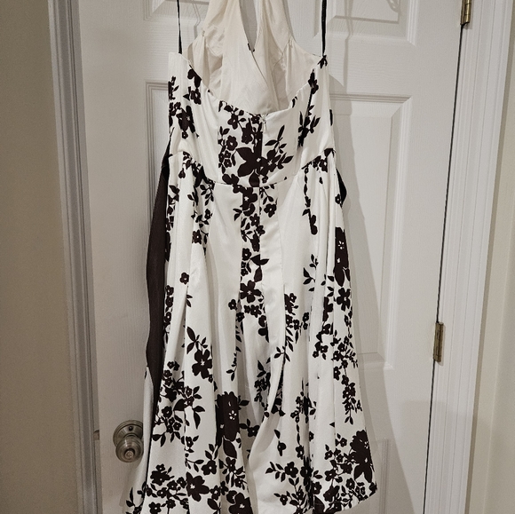 Cocktail dress - Picture 3 of 8